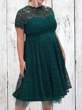 NWT Torrid Special Occasions Green Lace & Tulle Midi Dress